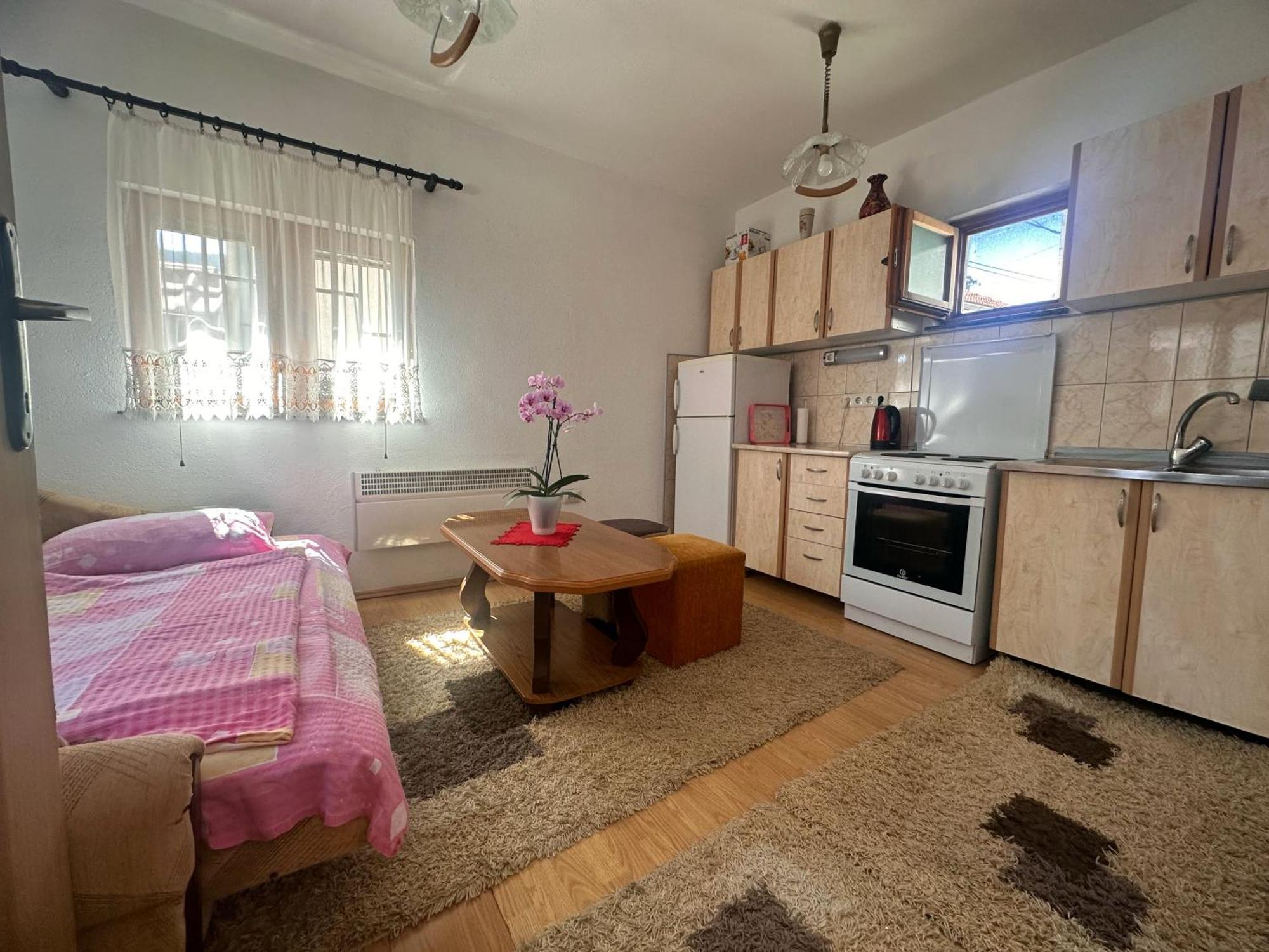 Eko Apartman *